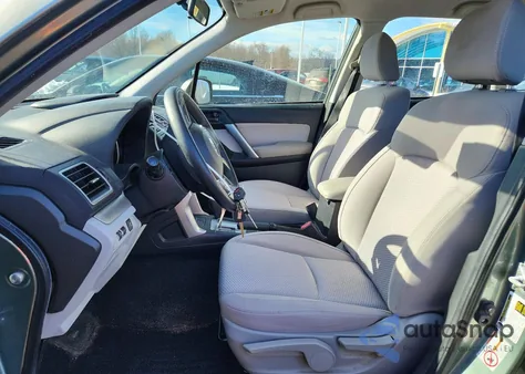 2016 Subaru Forester 2.5I z USA, uszkodzony, nr VIN JF2SJABC6GH400290